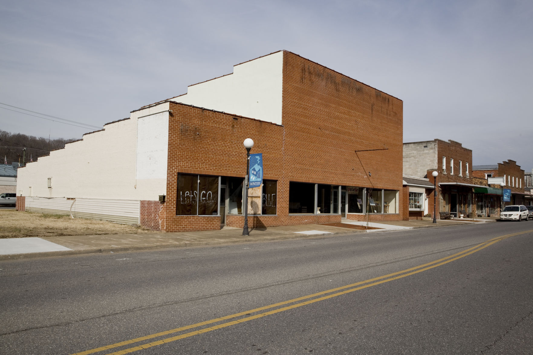 skd buenavistaedwalkerbuildings 020918 p05